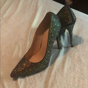 Absolutely amazing heels!!!